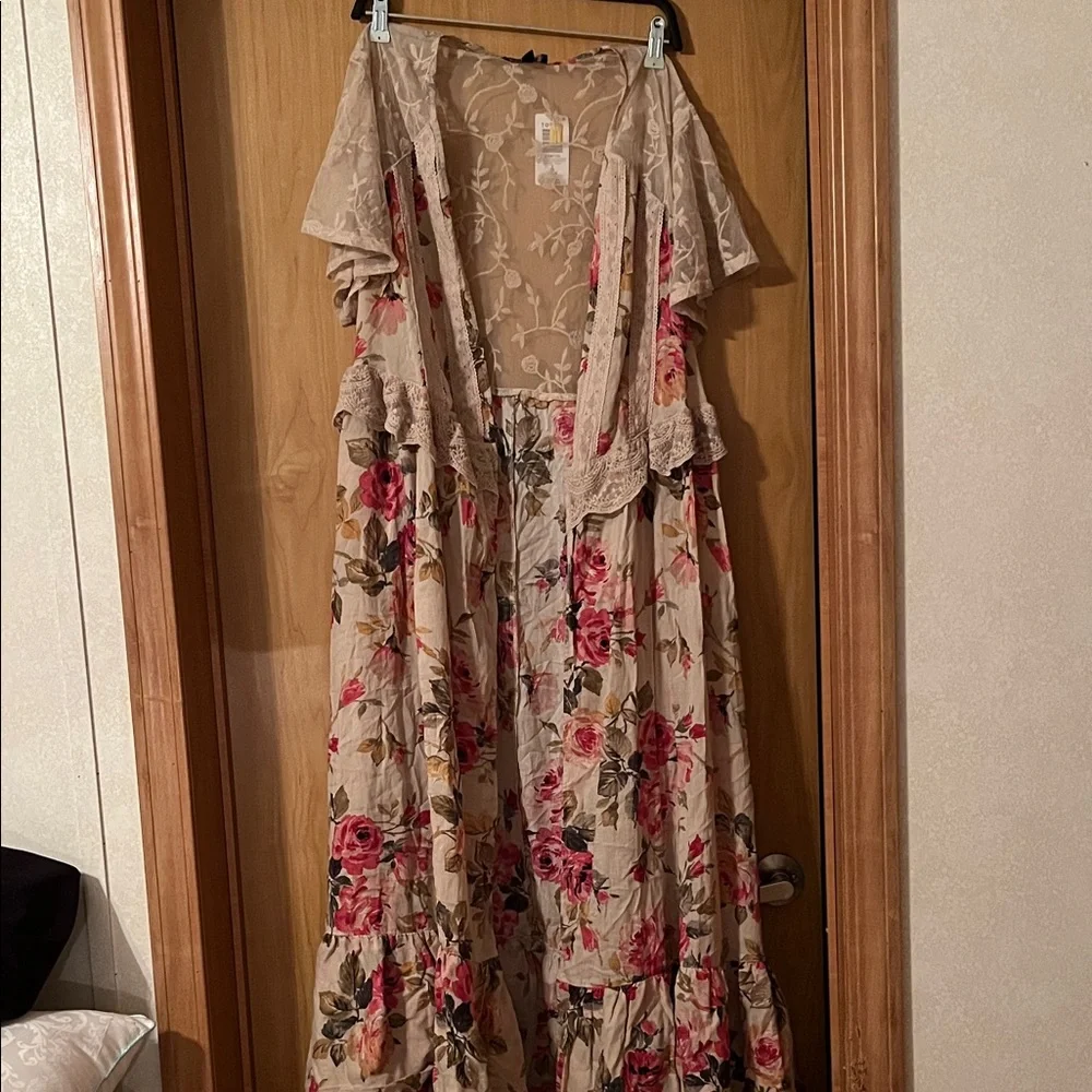 Floral Boho Maxi kimono with Lace Trim - Picture 1 of 2